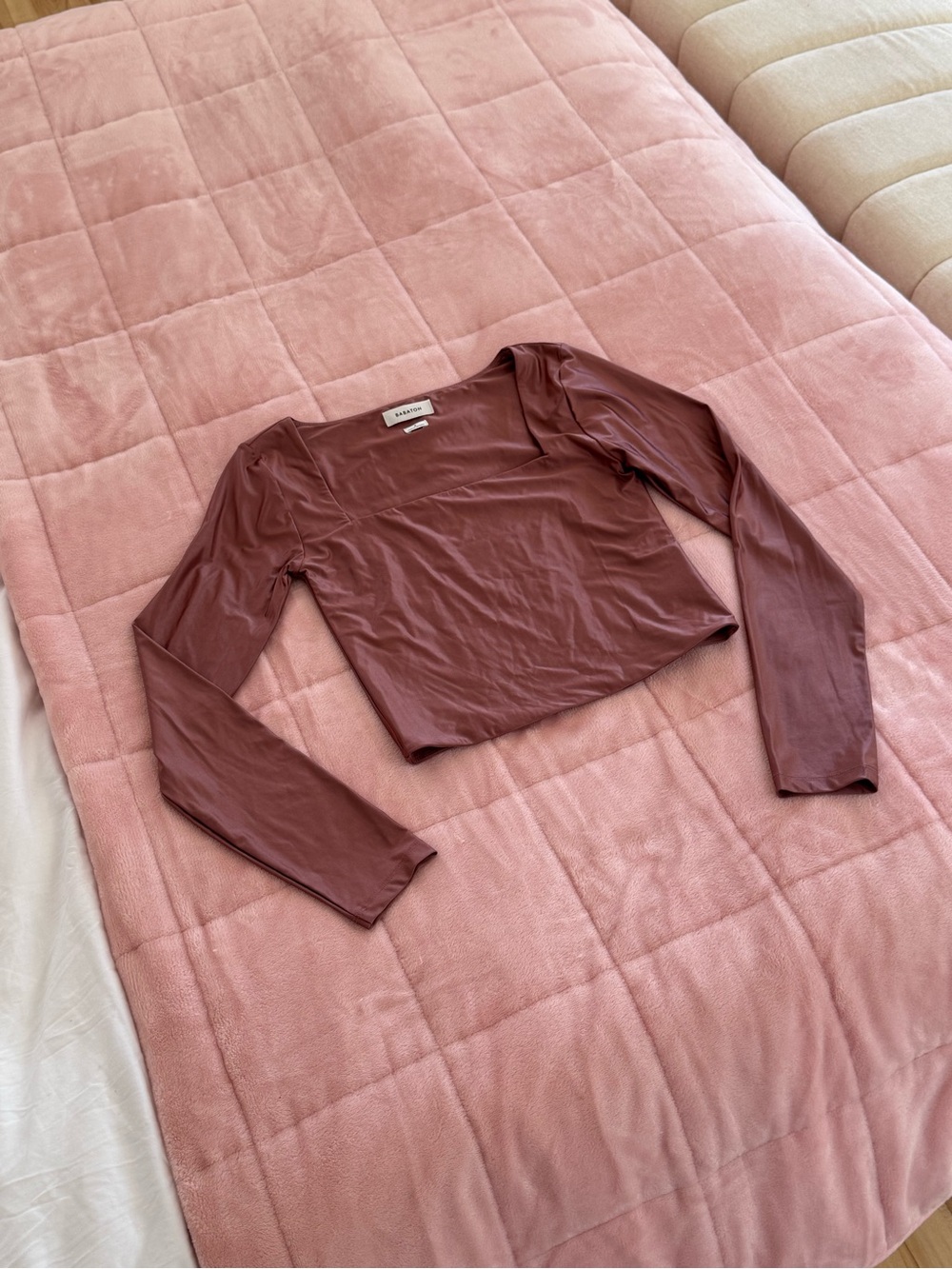 Babaton Satinette Long-Sleeve Square Neck Cropped Top in Mauve Brown